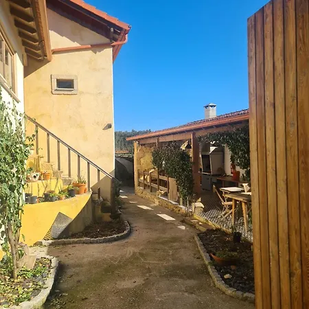 Quinta Dos Milagres Casa Terrassa Apartamento Friumes